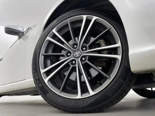 トヨタ ８６ GT リミテッド 群馬県 2012(平24)年 5.8万km サテンホワイトパール 社外ナビ（AVIC-ZH99）/　フルセグTV/Bluetooth/MSV/FM/AM/ETC/シートヒーター /プッシュスタート/パドルシフト/フォグランプ/HIDヘッドライト/オートライト /防眩ルームミラー/純正17インチアルミホイール