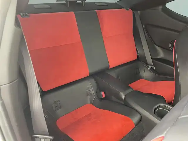 トヨタ ８６ GT リミテッド 群馬県 2012(平24)年 5.8万km サテンホワイトパール 社外ナビ（AVIC-ZH99）/　フルセグTV/Bluetooth/MSV/FM/AM/ETC/シートヒーター /プッシュスタート/パドルシフト/フォグランプ/HIDヘッドライト/オートライト /防眩ルームミラー/純正17インチアルミホイール