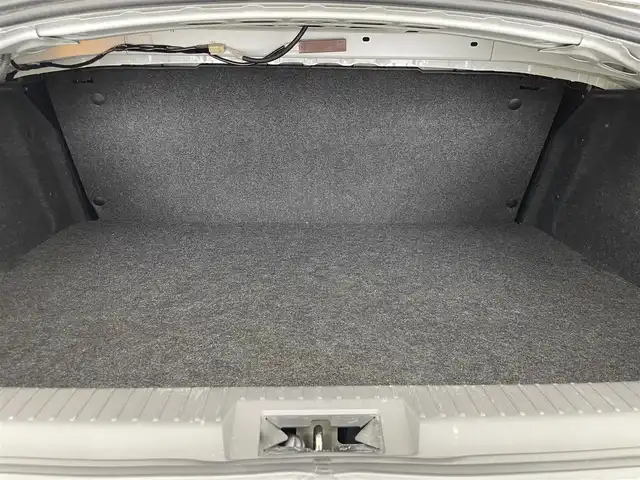 トヨタ ８６ GT リミテッド 群馬県 2012(平24)年 5.8万km サテンホワイトパール 社外ナビ（AVIC-ZH99）/　フルセグTV/Bluetooth/MSV/FM/AM/ETC/シートヒーター /プッシュスタート/パドルシフト/フォグランプ/HIDヘッドライト/オートライト /防眩ルームミラー/純正17インチアルミホイール