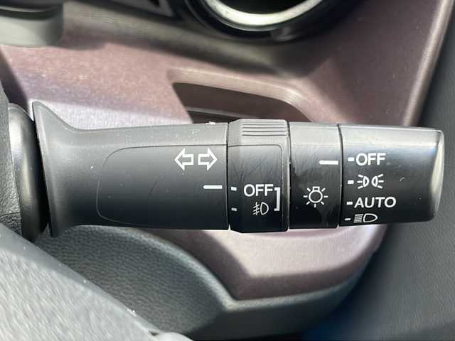 ホンダ Ｎ ＯＮＥ プレミアム 山梨県 2014(平26)年 6.5万km プレミアムディープモカパール 純正メモリナビ（VXM-145C）/・CDAMFMAUX/Bluetooth（電話のみ）/衝突軽減ブレーキ/前後ドラレコ/アイドリングストップ/プッシュスタート/ETC/純正HIDヘッドライト/スマートキー/スタッドレスタイヤ積み込み