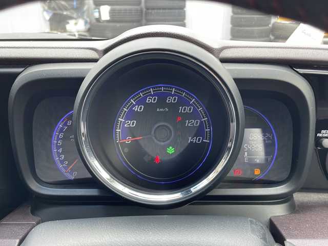 ホンダ Ｎ ＯＮＥ プレミアム 山梨県 2014(平26)年 6.5万km プレミアムディープモカパール 純正メモリナビ（VXM-145C）/・CDAMFMAUX/Bluetooth（電話のみ）/衝突軽減ブレーキ/前後ドラレコ/アイドリングストップ/プッシュスタート/ETC/純正HIDヘッドライト/スマートキー/スタッドレスタイヤ積み込み