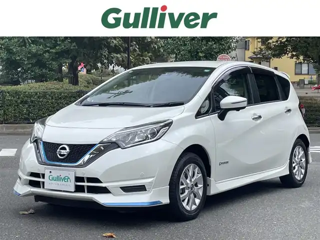 日産 ノート e－パワー X Vセレクション 神奈川県 2020(令2)年 1万km ブリリアントホワイトパール ワンオーナー/インテリジェントエマージェンシーブレーキ/フロント/バックソナー/LEDヘッドライト/オートライト/純正ディーラーナビ/CD/DVD/Bluetooth/地デジ/アラウンドビューモニター/インテリジェントルームミラー/ETC車載器/ドライブレコーダー/社外レーダー/スマートキー