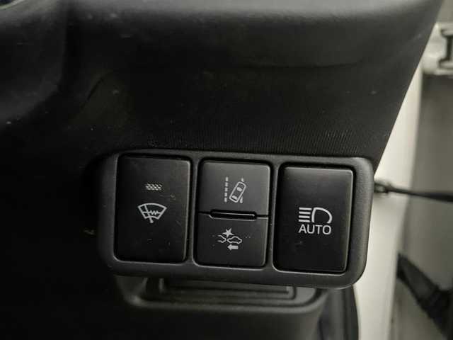 トヨタ アクア S スタイルブラック 滋賀県 2016(平28)年 4.8万km ライムホワイトパールクリスタルシャイン 純正ナビ/CD/DVD/Bluetooth/フルセグTV/バックカメラ/ETC/オートライト/オートマチックハイビーム/LEDヘッドライト/タナベZT40車高調/BBSアルミホイール/アイドリングストップ/ドアバイザー/プッシュスタート