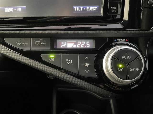 トヨタ アクア S スタイルブラック 滋賀県 2016(平28)年 4.8万km ライムホワイトパールクリスタルシャイン 純正ナビ/CD/DVD/Bluetooth/フルセグTV/バックカメラ/ETC/オートライト/オートマチックハイビーム/LEDヘッドライト/タナベZT40車高調/BBSアルミホイール/アイドリングストップ/ドアバイザー/プッシュスタート