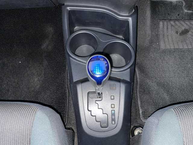 トヨタ アクア S スタイルブラック 滋賀県 2016(平28)年 4.8万km ライムホワイトパールクリスタルシャイン 純正ナビ/CD/DVD/Bluetooth/フルセグTV/バックカメラ/ETC/オートライト/オートマチックハイビーム/LEDヘッドライト/タナベZT40車高調/BBSアルミホイール/アイドリングストップ/ドアバイザー/プッシュスタート