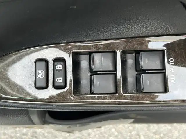 トヨタ マークＸ 250G 栃木県 2015(平27)年 3.3万km ホワイトパールクリスタルシャイン 純正メモリナビ/TV/CD/AM/FM/Bluetooth/ビルトインETC/スマートキー/スペアキー/プッシュスタート/パワーシート/HIDヘッドライト/フォグランプ/DUAL AAC/ALL AUTO PW/純正フロアマット/サイド/カーテンエアバッグ