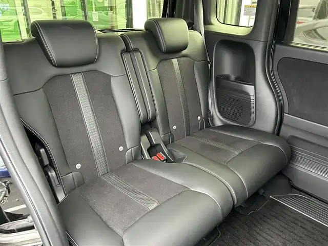 ホンダ Ｎ ＢＯＸ カスタム L ターボ 長野県 2023(令5)年 2.9万km クリスタルブラックパール 純正９型メモリナビ(AM/FM/TV/Bluetooth/DVD)/ターボ過給機/バックカメラ/純正15インチAW/Bluetooth/フルセグTV/ETC/前後ドライブレコーダー/両側電動スライドドア/ハーフレザーシート/前席シートヒーター/後方コーナーセンサー/アダプティブクルーズコントロール/プリクラッシュセーフティ/レーンキープアシスト/レーン逸脱警報装置/空気清浄/ＵＳＢ入力端子/ウィンカーミラー/パドルシフト/ＭＴモード付ＡＴ/革巻きステアリング/ステアリングスイッチ/純正エアロパーツ/純正フロアマット/純正ＬＥＤライト/フォグランプ/オートライト/アダプティブハイビームシステム/エアバック(Ｗ＋サイド＋カーテン)/プッシュスタート/オートエアコン/アイドリングストップ/スマートキー