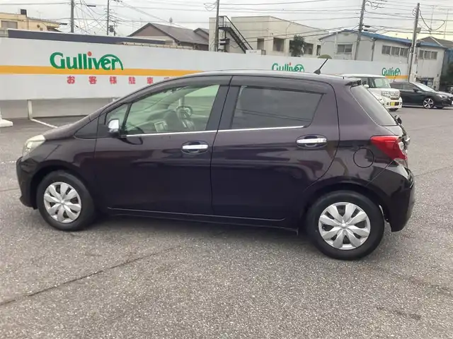 トヨタ ヴィッツ ジュエラ 千葉県 2014(平26)年 1.7万km ボルドーマイカメタリック 純正ナビゲーション/キーレス/バックカメラ付き/前後ドライブレコーダー/ウィンカーミラー/取り扱い説明書/ETC