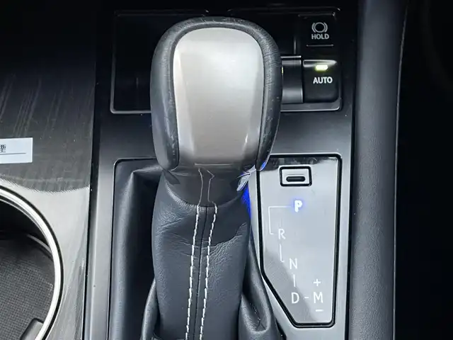 レクサス ＲＸ 300 滋賀県 2018(平30)年 3.8万km グラファイトブラックガラスフレーク 純正ナビ/(Bluetooth/フルセグ/CD/DVD)/三眼LEDヘッドライト/レクサスセーフティーセンス/・プリクラッシュセーフティ/・レーダークルーズコントロール/・レーンキープアシスト/・標識認識/・先行車発進告知/・ブラインドスポットモニター/・Autoハイビーム/アラウンドビューモニター/ハーフレザーシート/パワーシート/電動リアゲート/電動パーキング/ブレーキホールド/フロアMT付きAT/ETC2.0/USB/電動格納ミラー/シーケンシャルウインカー