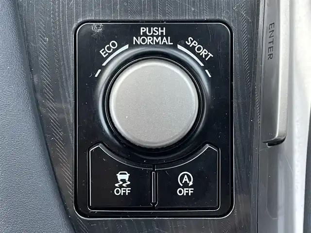 レクサス ＲＸ 300 滋賀県 2018(平30)年 3.8万km グラファイトブラックガラスフレーク 純正ナビ/(Bluetooth/フルセグ/CD/DVD)/三眼LEDヘッドライト/レクサスセーフティーセンス/・プリクラッシュセーフティ/・レーダークルーズコントロール/・レーンキープアシスト/・標識認識/・先行車発進告知/・ブラインドスポットモニター/・Autoハイビーム/アラウンドビューモニター/ハーフレザーシート/パワーシート/電動リアゲート/電動パーキング/ブレーキホールド/フロアMT付きAT/ETC2.0/USB/電動格納ミラー/シーケンシャルウインカー