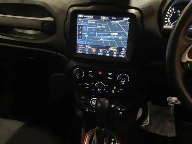 クライスラー・ジープ レネゲード トレイルホーク 4xe 道央・札幌 2020(令2)年 2.6万km ブラック Uconnectナビ/フルセグTV/バックカメラ/パークセンス/クルーズコントロール/レーンセンス/ブラインドスポットモニター/前面衝突警告/セレクテレインシステム/LEDヘッドライト