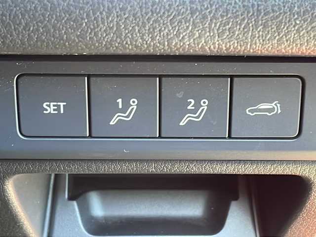 マツダ ＣＸ－３０ 20S プロアクティブツーリングセレ 徳島県 2022(令4)年 2万km ソウルレッドクリスタルM 純正SDナビ/（Bluetooth/フルセグ/CD/DVD/AM/FM/HDMI）/アラウンドビューモニター/レーダークルーズコントロール/前席シートヒーター/ハンドルヒーター/D席パワーシート/パワーバックドア/パドルシフト/クリアランスソナー/LEDヘッドライト/オートハイビーム/ETC/前後ドライブレコーダー/純正18AW/純正フロアマット/スペアキー