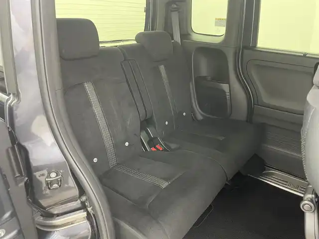 ホンダ Ｎ ＢＯＸ カスタム L 岡山県 2022(令4)年 2.1万km メテオロイドグレーメタリック 9インチフローティングナビ/（MDV-M909HDF）/・FM/AM/Bluetooth/フルセグ/CD/DVD/HDMI/バックカメラ/・フロントカメラ/シートヒーター/片側パワースライドドア/ホンダセンシング/・衝突軽減ブレーキ/・車線逸脱警報/・アダプティブクルーズコントロール/・オートハイビーム/・バックソナー/純正フロアマット/LEDヘッドライト/純正アルミ/後席サンシェード/シートバックテーブル/新車保証書/取扱説明書/スペアキー×１