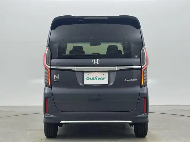 ホンダ Ｎ ＢＯＸ カスタム L 岡山県 2022(令4)年 2.1万km メテオロイドグレーメタリック 9インチフローティングナビ/（MDV-M909HDF）/・FM/AM/Bluetooth/フルセグ/CD/DVD/HDMI/バックカメラ/・フロントカメラ/シートヒーター/片側パワースライドドア/ホンダセンシング/・衝突軽減ブレーキ/・車線逸脱警報/・アダプティブクルーズコントロール/・オートハイビーム/・バックソナー/純正フロアマット/LEDヘッドライト/純正アルミ/後席サンシェード/シートバックテーブル/新車保証書/取扱説明書/スペアキー×１