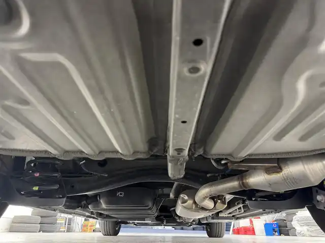 トヨタ ヴォクシー S－G 滋賀県 2022(令4)年 1.4万km アティチュードブラックマイカ 純正10.5インチナビ/【Bluetooth/CD/DVD/フルセグTV/USB/HDMI/Miracast】/両側パワースライドドア/二列目左側リフトアップチルトシート/純正フリップダウンモニター/バックカメラ/ハーフレザーシート/レーダークルーズコントロール/レーンキープアシスト/プリクラッシュセーフティ/LEDヘッドライト/オートマチックハイビーム/ビルトインETC2.0/電動パーキングブレーキ/オートブレーキホールド/純正フロアマット/プッシュスタート/スマートキー/ステアリングリモコン