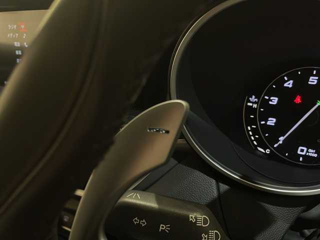 アルファロメオ ステルヴィオ クアドリフォリオ 新潟県 2019(令1)年 3.7万km 赤 クアドリフォリオ専用エクステリア/クアドリフォリオ専用スポーツブレーキ /クアドリフォリオエンブレム/クアドリフォリオ専用スポーツレザー/アルカンターラシート/クアドリフォリオ専用スポーツレザーステアリング/ALFA　DNA ドライブモードシステムRACEモード付き/ツインデュアルエキゾーストパイプ/パドルシフト/インテリアカラー　ブラック542/コンペティツィオーネ レッド　受注生産カラー/harman/kardonプレミアムオーディオシステム/Connect システム　8.8インチタッチディスプレイ/Bluetooth/Apple CarPlay/Android Auto/アダプティブクルーズコントロール/レーンキーピングアシスト/アクティブブラインドスポットアシスト/ヒルディセントコントロール/ステアリングヒーター /シートヒーター/カーボンパネル/キセノンヘッドライト/オートハイビーム/アンビエントライト/ETC2.0