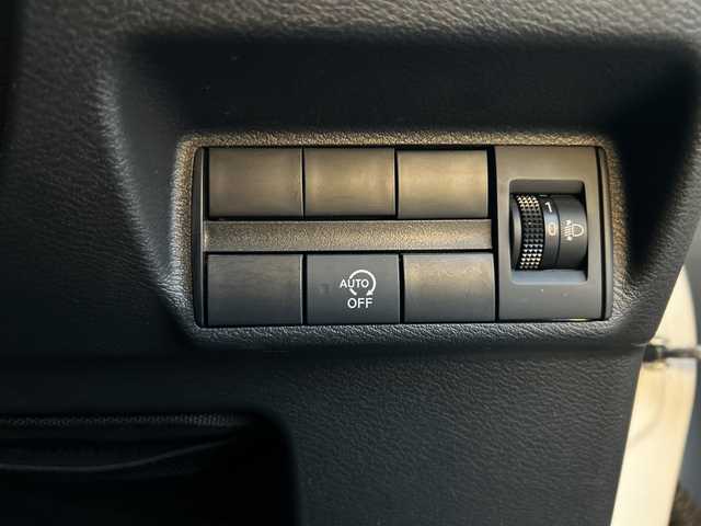 三菱 ｅＫクロス T 長野県 2019(令1)年 7.4万km シルキーホワイト 【(株)IDOMが運営する【じしゃロン長野店】の自社ローン対象車両になります。こちらは現金ご利用時の価格です。自社ローンご希望の方は別途その旨お申付け下さい。						/全方位カメラ　/デジタルインナーミラー　/オートクルズ　/電動パーキング　/運転席助手席シートヒーター　/社外ナビ　（ＣＤ、ＤＶＤ、ワンセグ）　/プロパイロット