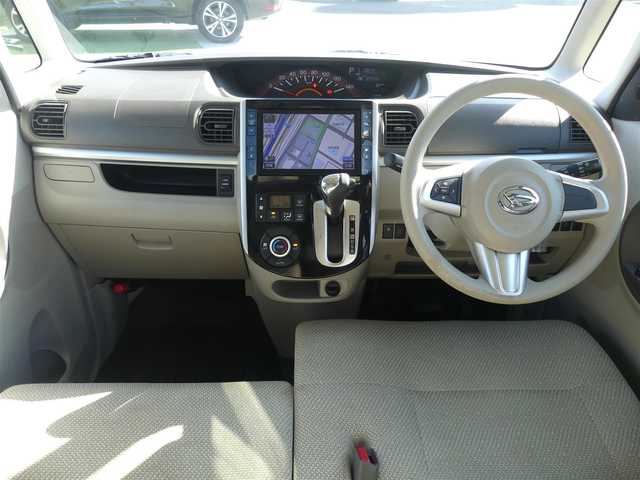 ダイハツ タント X ターボ SA 千葉県 2015(平27)年 6万km パールホワイトⅢ スマートアシスト/エコアイドル/4WD/両側パワースライドドア/純正SDナビ/地デジTV/【DVD/CD再生機能　Bluetooth接続】/バックカメラ/ドライブレコーダー（DRK-H78Q）/ETC/社外14インチアルミホイル/スマートキー