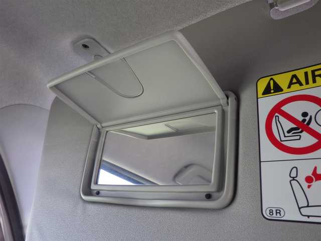 ダイハツ タント X ターボ SA 千葉県 2015(平27)年 6万km パールホワイトⅢ スマートアシスト/エコアイドル/4WD/両側パワースライドドア/純正SDナビ/地デジTV/【DVD/CD再生機能　Bluetooth接続】/バックカメラ/ドライブレコーダー（DRK-H78Q）/ETC/社外14インチアルミホイル/スマートキー