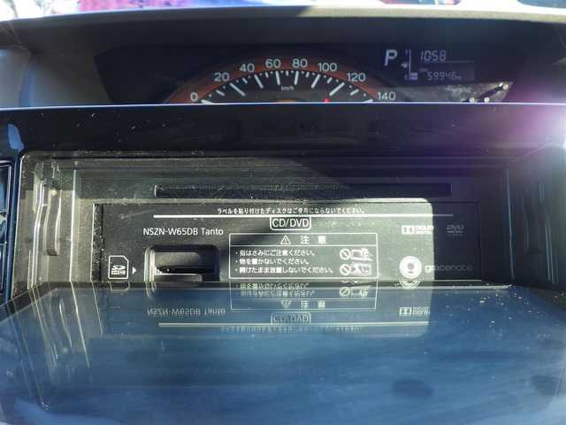 ダイハツ タント X ターボ SA 千葉県 2015(平27)年 6万km パールホワイトⅢ スマートアシスト/エコアイドル/4WD/両側パワースライドドア/純正SDナビ/地デジTV/【DVD/CD再生機能　Bluetooth接続】/バックカメラ/ドライブレコーダー（DRK-H78Q）/ETC/社外14インチアルミホイル/スマートキー