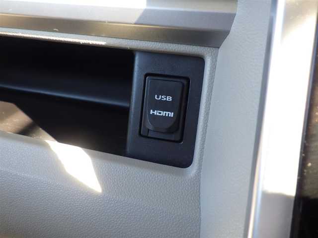 ダイハツ タント X ターボ SA 千葉県 2015(平27)年 6万km パールホワイトⅢ スマートアシスト/エコアイドル/4WD/両側パワースライドドア/純正SDナビ/地デジTV/【DVD/CD再生機能　Bluetooth接続】/バックカメラ/ドライブレコーダー（DRK-H78Q）/ETC/社外14インチアルミホイル/スマートキー