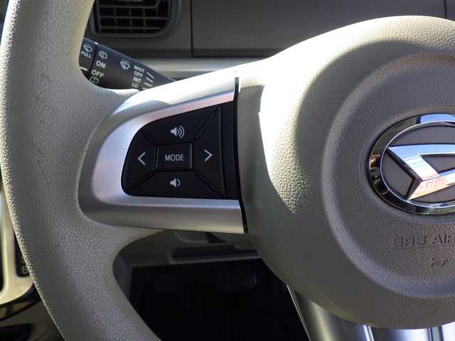 ダイハツ タント X ターボ SA 千葉県 2015(平27)年 6万km パールホワイトⅢ スマートアシスト/エコアイドル/4WD/両側パワースライドドア/純正SDナビ/地デジTV/【DVD/CD再生機能　Bluetooth接続】/バックカメラ/ドライブレコーダー（DRK-H78Q）/ETC/社外14インチアルミホイル/スマートキー