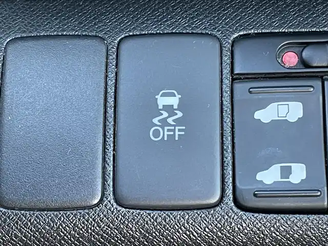 ホンダ ステップワゴン スパーダ Z クールスピリット 東京都 2014(平26)年 8.2万km プレミアムスパークルブラックパール 純正ナビ　/Ｂｌｕｅｔｏｏｔｈ　/バックカメラ　/ＣＤ　/ＤＶＤ　/フルセグＴＶ　/フリップダウンモニター　/クルーズコントロールシステム　/スペアキー　/パドルシフト/前後ドライブレコーダー/ＥＴＣ　/パドルシフト