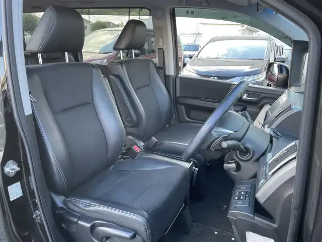 ホンダ ステップワゴン スパーダ Z クールスピリット 東京都 2014(平26)年 8.2万km プレミアムスパークルブラックパール 純正ナビ　/Ｂｌｕｅｔｏｏｔｈ　/バックカメラ　/ＣＤ　/ＤＶＤ　/フルセグＴＶ　/フリップダウンモニター　/クルーズコントロールシステム　/スペアキー　/パドルシフト/前後ドライブレコーダー/ＥＴＣ　/パドルシフト