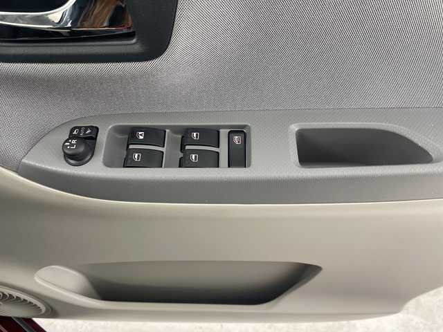 ダイハツ キャスト アクティバ X SAⅢ 岐阜県 2018(平30)年 3.5万km ファイアークォーツレッドM 純正SDナビ/バックカメラ/スマートアシスト３　/衝突回避支援軽減ブレーキ　/オートハイビーム　/社外アルミホイール１５インチ　/純正フロアマット　/サイドバイザー　/ベンチシート　/コーナーセンサー　/プッシュスタート/アイドリングストップ/オートライト/スマートキー