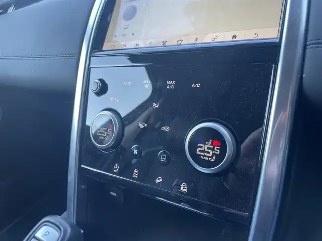 ランドローバー ランドローバー ディスカバリースポーツ 栃木県 2019(令1)年 3.1万km 白 7人乗り3列シート/ナビ/フルセグTV/全方位カメラ/Applecarplay/スマートキー/ACC/LKA/BSM/ETC/黒革シート/パワーシート/シートヒーター/パワーテールゲート/LEDヘッドライト/クロストラフィックアラート/デジタルインナーミラー/ドライブレコーダー前後