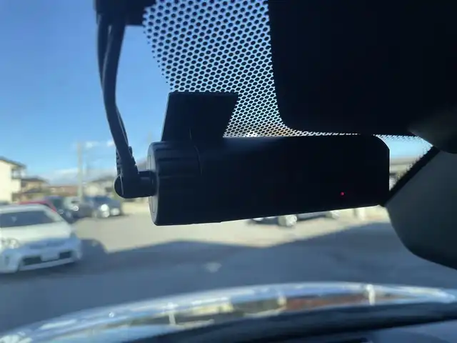 ランドローバー ランドローバー ディスカバリースポーツ 栃木県 2019(令1)年 3.1万km 白 7人乗り3列シート/ナビ/フルセグTV/全方位カメラ/Applecarplay/スマートキー/ACC/LKA/BSM/ETC/黒革シート/パワーシート/シートヒーター/パワーテールゲート/LEDヘッドライト/クロストラフィックアラート/デジタルインナーミラー/ドライブレコーダー前後