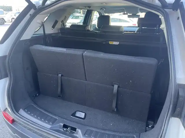 ランドローバー ランドローバー ディスカバリースポーツ 栃木県 2019(令1)年 3.1万km 白 7人乗り3列シート/ナビ/フルセグTV/全方位カメラ/Applecarplay/スマートキー/ACC/LKA/BSM/ETC/黒革シート/パワーシート/シートヒーター/パワーテールゲート/LEDヘッドライト/クロストラフィックアラート/デジタルインナーミラー/ドライブレコーダー前後