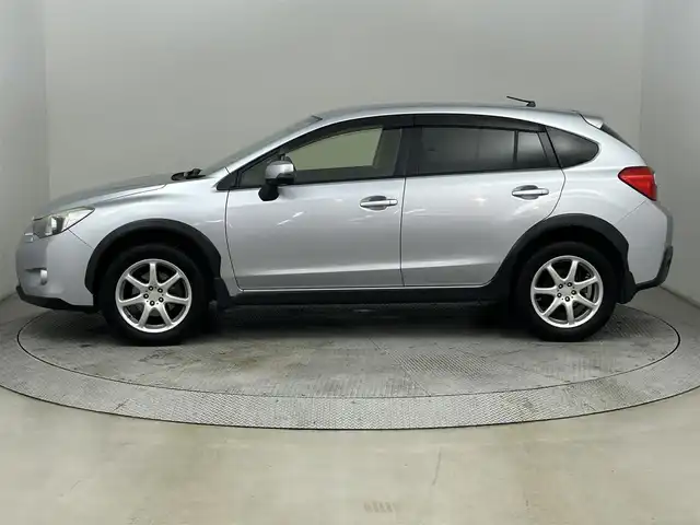 スバル インプレッサ ＸＶ 2．0i－L アイサイト 道央・札幌 2012(平24)年 8.3万km アイスシルバーメタリック ・４ＷＤ/・アイサイト/・バックカメラ/・ＥＴＣ/・カロッツェリアナビ/・ＴＶ＆Ｂｌｕｅｔｏｏｔｈ＆ＡＭ＆ＦＭ/・パワーシート/・横滑り防止機能/・レーンアシスト/・アイドリングストップ/・アダプティブクルーズコントロール/・シートヒーター/・パドルシフト/・オートライト/・純正アルミホイール/・純正フロアマット/・スマートキー＆プッシュスタート/・本革シート/・オートエアコン/・ＭＴモード付ＡＴ/・パドルシフト/・フォグランプ/・ドアバイザー