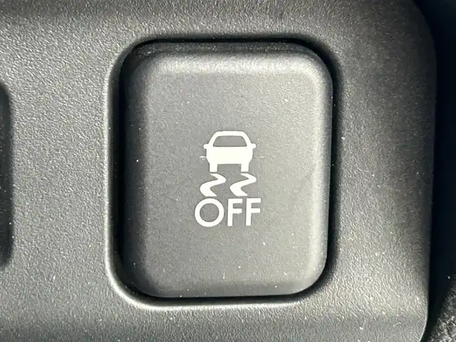 スバル インプレッサ ＸＶ 2．0i－L アイサイト 道央・札幌 2012(平24)年 8.3万km アイスシルバーメタリック ・４ＷＤ/・アイサイト/・バックカメラ/・ＥＴＣ/・カロッツェリアナビ/・ＴＶ＆Ｂｌｕｅｔｏｏｔｈ＆ＡＭ＆ＦＭ/・パワーシート/・横滑り防止機能/・レーンアシスト/・アイドリングストップ/・アダプティブクルーズコントロール/・シートヒーター/・パドルシフト/・オートライト/・純正アルミホイール/・純正フロアマット/・スマートキー＆プッシュスタート/・本革シート/・オートエアコン/・ＭＴモード付ＡＴ/・パドルシフト/・フォグランプ/・ドアバイザー