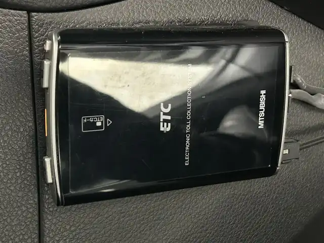 スバル インプレッサ ＸＶ 2．0i－L アイサイト 道央・札幌 2012(平24)年 8.3万km アイスシルバーメタリック ・４ＷＤ/・アイサイト/・バックカメラ/・ＥＴＣ/・カロッツェリアナビ/・ＴＶ＆Ｂｌｕｅｔｏｏｔｈ＆ＡＭ＆ＦＭ/・パワーシート/・横滑り防止機能/・レーンアシスト/・アイドリングストップ/・アダプティブクルーズコントロール/・シートヒーター/・パドルシフト/・オートライト/・純正アルミホイール/・純正フロアマット/・スマートキー＆プッシュスタート/・本革シート/・オートエアコン/・ＭＴモード付ＡＴ/・パドルシフト/・フォグランプ/・ドアバイザー