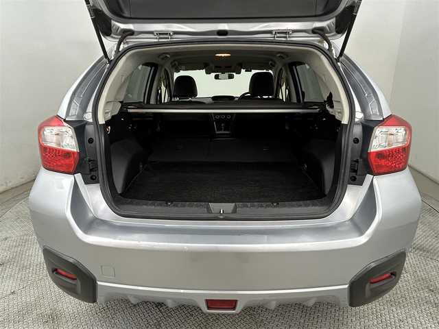 スバル インプレッサ ＸＶ 2．0i－L アイサイト 道央・札幌 2012(平24)年 8.3万km アイスシルバーメタリック ・４ＷＤ/・アイサイト/・バックカメラ/・ＥＴＣ/・カロッツェリアナビ/・ＴＶ＆Ｂｌｕｅｔｏｏｔｈ＆ＡＭ＆ＦＭ/・パワーシート/・横滑り防止機能/・レーンアシスト/・アイドリングストップ/・アダプティブクルーズコントロール/・シートヒーター/・パドルシフト/・オートライト/・純正アルミホイール/・純正フロアマット/・スマートキー＆プッシュスタート/・本革シート/・オートエアコン/・ＭＴモード付ＡＴ/・パドルシフト/・フォグランプ/・ドアバイザー