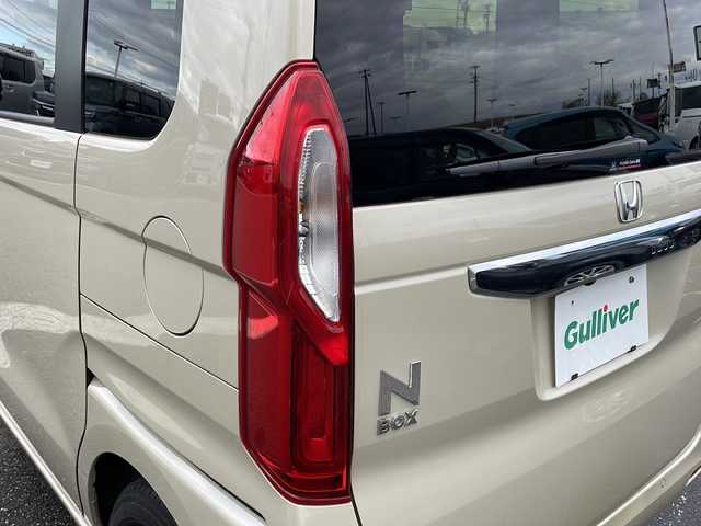 ホンダ Ｎ ＢＯＸ L 新潟県 2023(令5)年 3.4万km プレミアムアイボリーパールⅡ ホンダセンシング　/純正ナビ　/フルセグＴＶ　/Ｂｌｕｅｔｏｏｔｈ　/AM/FM/レーダークルーズコントロール　/シートバックテーブル　/シートヒーター　/バックカメラ　/ビルトインＥＴＣ　/純正フロアマット　/コーナーセンサー/スマートキー/スペアキー/プッシュスタート