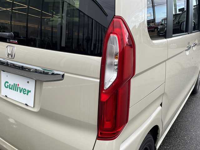 ホンダ Ｎ ＢＯＸ L 新潟県 2023(令5)年 3.4万km プレミアムアイボリーパールⅡ ホンダセンシング　/純正ナビ　/フルセグＴＶ　/Ｂｌｕｅｔｏｏｔｈ　/AM/FM/レーダークルーズコントロール　/シートバックテーブル　/シートヒーター　/バックカメラ　/ビルトインＥＴＣ　/純正フロアマット　/コーナーセンサー/スマートキー/スペアキー/プッシュスタート