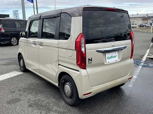 ホンダ Ｎ ＢＯＸ L 新潟県 2023(令5)年 3.4万km プレミアムアイボリーパールⅡ ホンダセンシング　/純正ナビ　/フルセグＴＶ　/Ｂｌｕｅｔｏｏｔｈ　/AM/FM/レーダークルーズコントロール　/シートバックテーブル　/シートヒーター　/バックカメラ　/ビルトインＥＴＣ　/純正フロアマット　/コーナーセンサー/スマートキー/スペアキー/プッシュスタート