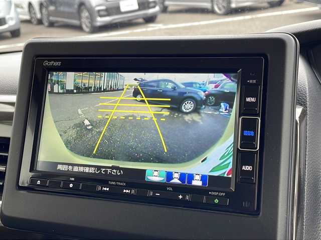 ホンダ Ｎ ＢＯＸ L 新潟県 2023(令5)年 3.4万km プレミアムアイボリーパールⅡ ホンダセンシング　/純正ナビ　/フルセグＴＶ　/Ｂｌｕｅｔｏｏｔｈ　/AM/FM/レーダークルーズコントロール　/シートバックテーブル　/シートヒーター　/バックカメラ　/ビルトインＥＴＣ　/純正フロアマット　/コーナーセンサー/スマートキー/スペアキー/プッシュスタート