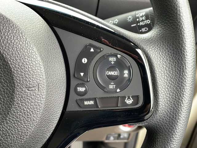 ホンダ Ｎ ＢＯＸ L 新潟県 2023(令5)年 3.4万km プレミアムアイボリーパールⅡ ホンダセンシング　/純正ナビ　/フルセグＴＶ　/Ｂｌｕｅｔｏｏｔｈ　/AM/FM/レーダークルーズコントロール　/シートバックテーブル　/シートヒーター　/バックカメラ　/ビルトインＥＴＣ　/純正フロアマット　/コーナーセンサー/スマートキー/スペアキー/プッシュスタート