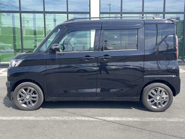 三菱 デリカミニ G プレミアム 道東・釧路十勝 2023(令5)年 2.6万km アメジストブラック ・4WD/・社外SDナビ/(CD・DVD・フルセグ・BT・SD・iPod・FM・AM)/・全方位カメラ/・MIPILOT/・スマートキー×2/・プッシュスタート/・ダウンヒルアシスト/・両側パワースライドドア/・ステアリングヒーター/・シートヒーター/・純正エンジンスターター/・LEDヘッドライト/・フォグライト/・オートライト/・ルーフレール/・ステアリングスイッチ/・社外フロアマット/・ドアバイザー/・電格ウィンカーミラー