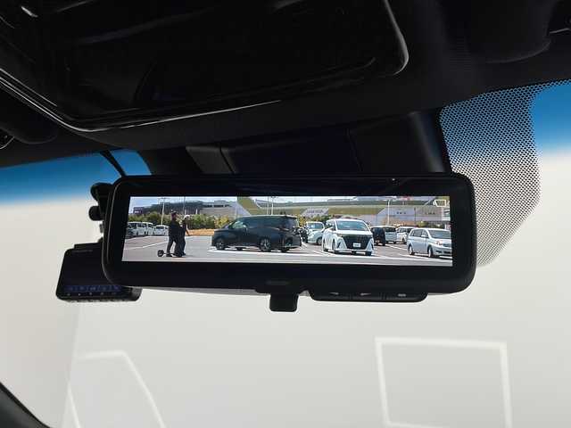 トヨタ クラウン ハイブリッド RS アドバンス 愛知県 2021(令3)年 5.1万km プレシャスホワイトパール 衝突軽減システム/純正SDナビ/全方位カメラ/三眼LEDヘッドライト/レーダークルーズコントロール/シートヒーター/エアシート/フルセグ/CD/DVD/Bluetooth/バックカメラ/パワーシート/ヘッドアップディスプレイ/コーナーセンサー/純正アルミホイール/ＥＴＣ２．０/ブラインドスポットモニター/パドルシフト/インテリジェントミラー/ドライブレコーダー/ステアリングスイッチ/スマートキー/プッシュスタート