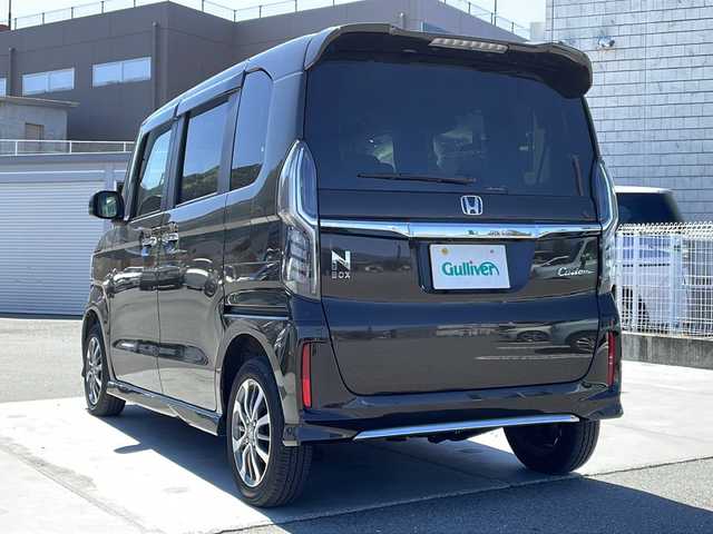 ホンダ Ｎ ＢＯＸ カスタム L 山梨県 2022(令4)年 2.9万km プレミアムグラマラスブロンズP ・純正メモリナビ/・フルセグTV　BT/・バックカメラ/・両側パワースライドドア/・シートヒーター/・LEDライト/・電動パーキングブレーキ/・オートホールド/・レーダークルコン/・ホンダセンシング/・CMBS/・レーンキープアシスト/・ETC/・スマートキー/・ライトレベライザー/・ウインカーミラー