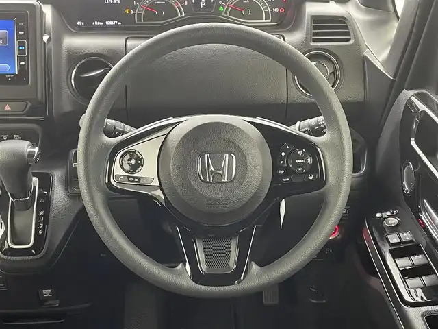 ホンダ Ｎ ＢＯＸ カスタム L 福井県 2022(令4)年 2.9万km プレミアムグラマラスブロンズP ４WD/純正メモリナビ/【AM/FM/CD/Bluetooth/フルセグTV/バックカメラ/ETC/両側パワースライドドア/シートヒーター/LEDヘッドライト/電動パーキングブレーキ/ブレーキオートホールド/レーダークルコン/ホンダセンシング/CMBS/レーンキープアシスト/プッシュスタート/スマートキー/ヘッドライトレベライザー