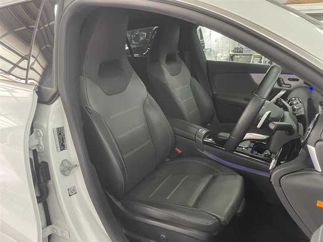 メルセデス・ベンツ ＣＬＡ２００ｄ Sブレーク AMGライン 兵庫県 2021(令3)年 3.4万km デジタルホワイト パノラマサンルーフ/本革シート/シートヒーター/運転席助手席電動シート/純正ナビ/全方位カメラ/前後センサー/ヘッドアップディスプレイ/ワイヤレスチャージング/プライバシーガラス/前後ドラレコ/アドバンスドパッケージ/レーダーセーフティパッケージ
