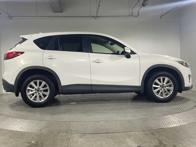 マツダ ＣＸ－５ XD プロアクティブ 神奈川県 2015(平27)年 6.3万km クリスタルホワイトパールマイカ マツダコネクテッド7インチナビ　/バックカメラ　/‐フルセグTV/CD/DVD/BT　/セーフティクルーズパッケージ　/‐スマートブレーキサポート　/‐レーダークルーズコントロール　/‐スマートシティブレーキサポート　/‐AT誤発信抑制制御　/‐リアパーキングセンサー　/BSM /前後ドラレコ　/ビルトインETC　/スマートキー×2/フォグランプ
