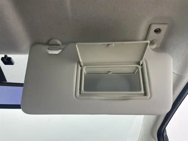 日産 ノート e－パワー X Vセレクション 岡山県 2020(令2)年 4.9万km ダークメタルグレー 社外ナビ	/【ナビ/Bluetooth/MSV】		/アラウンドビューモニター		/LEDヘッドライト（AUTO機能付き）		/ビルトインETC			/衝突軽減ブレーキシステム		/車線逸脱防止システム		/横滑り防止装置			/純正15インチアルミ		/コーナーセンサー（前後）		/フロアマット		/ステアリングスイッチ	/踏み間違い防止/ISOFIX/チルトステアリング/シートリフター/ウィンカーミラー			/プッシュスタート		/スマートキー×2			/取扱説明書		/新車保証書