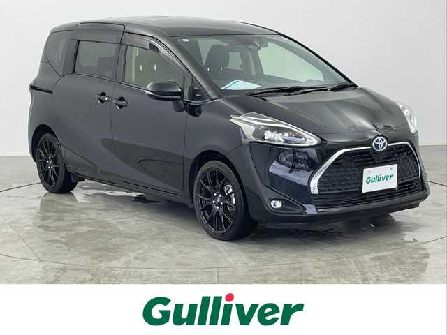 トヨタ シエンタ ハイブリッド G セーフティエディションⅡ 愛知県 2021(令3)年 3.7万km 黒 ・トヨタセーフティーセンス/・純正９インチナビ/　CD　DVD フルセグTV/・バックカメラ/・両側パワースライドドア/・１７インチアルミホイル/・前後ドライブレコーダー/・クリアランスソナー/・新車時保証書/・取扱説明書/・クルーズコントロール/・ウィンカーミラー/・フォグライト/・ステアスイッチ/・電動格納ミラー/・シートリフター/・ETC