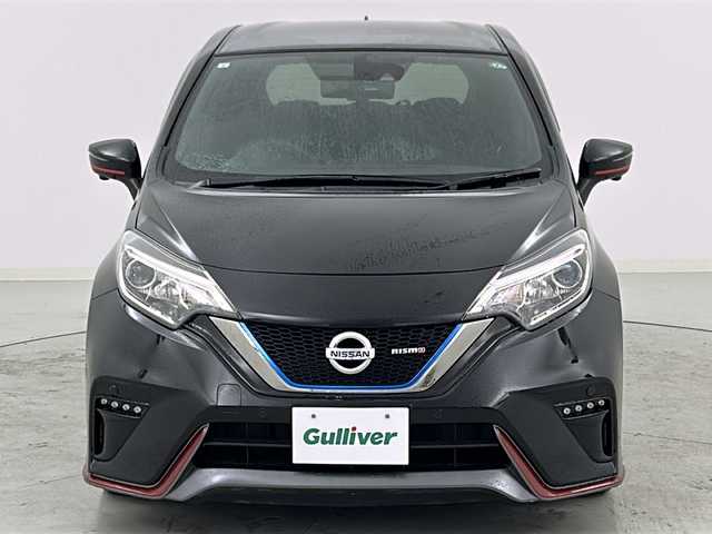 日産 ノート e－パワー ニスモ 宮城県 2017(平29)年 5.8万km スーパーブラック 禁煙車/アラウンドビューモニター/エマージェンシーブレーキ/車線逸脱警報システム/デジタルインナーミラー/ソナー/純正7型ナビ　地図SD無/・CD.DVD.SD.BT/ドライブレコーダー（F）/ETC/LEDヘッドライト/フォグランプ/アイドリングストップ/横滑り防止装置/プッシュスタート/スマートキー×2/純正16inAW/純正フロアマット